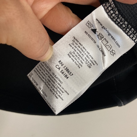 Galvin Green Half Zip Vest Men Medium Gray Black Insula Stretch Golf Shirt - Picture 11 of 12